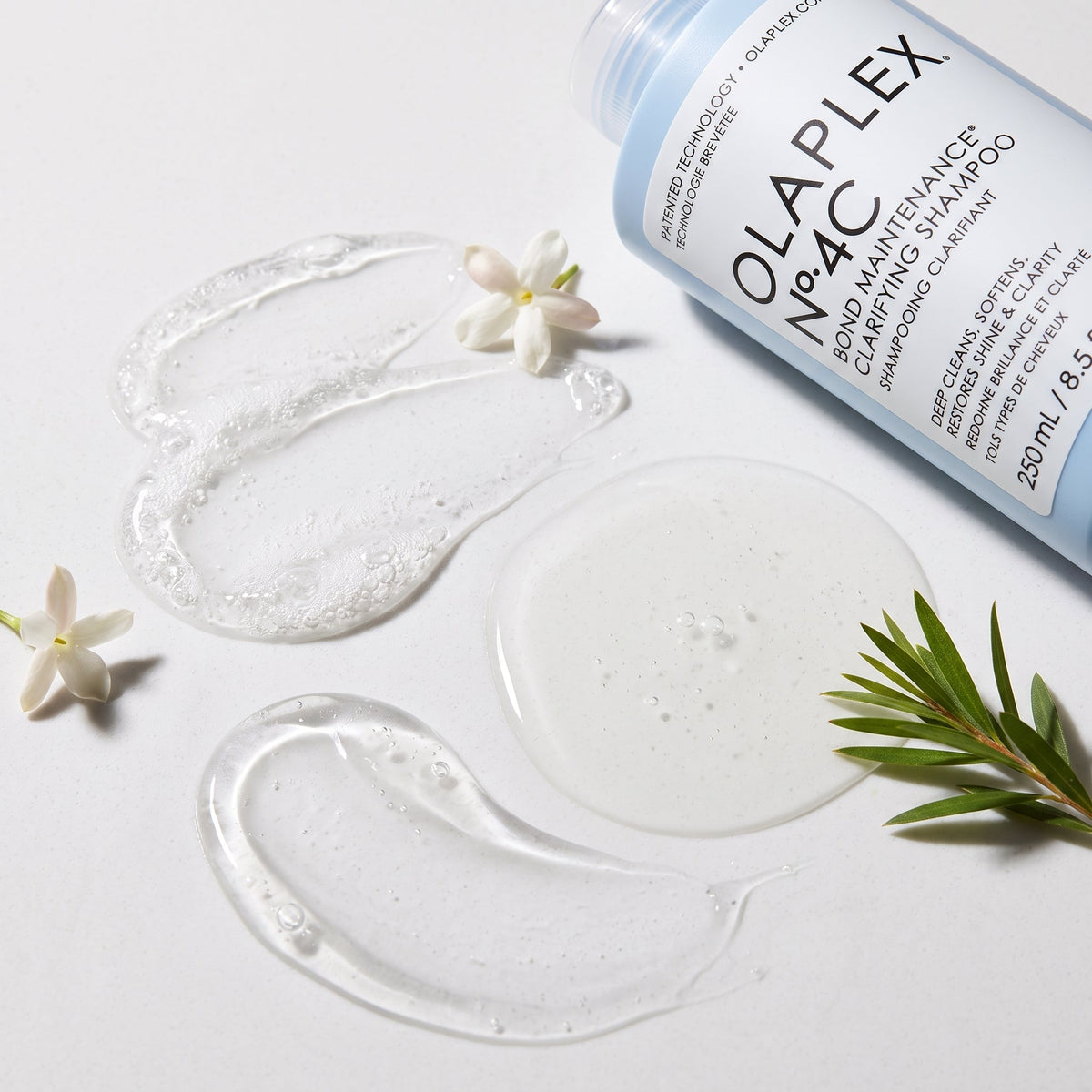Olaplex No.4C Clarifying Shampoo – image 4